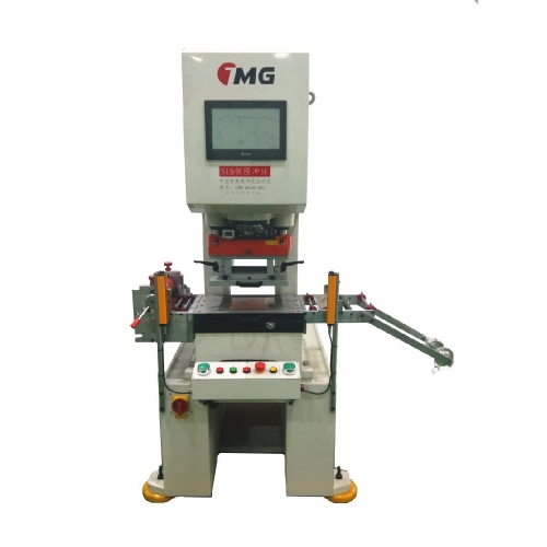 Automatic feeding die cutting 